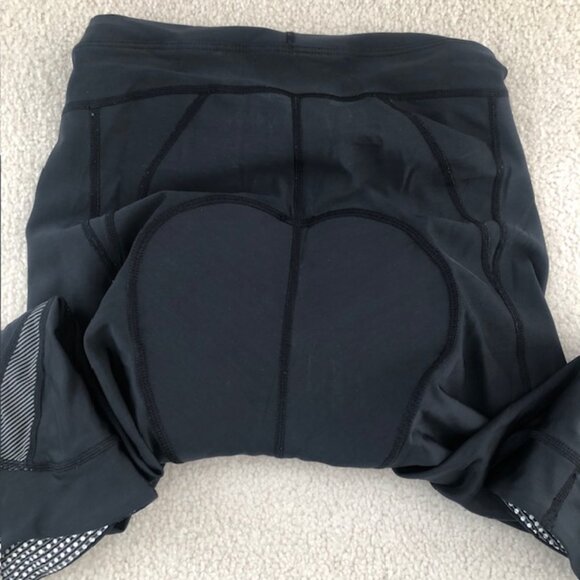 Bontrager Padded Biking / Cycling / Spin Crop-Length Pants, US Small - Black - Picture 9 of 10